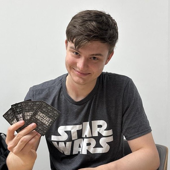 Portrait photo of Andrew Scutt